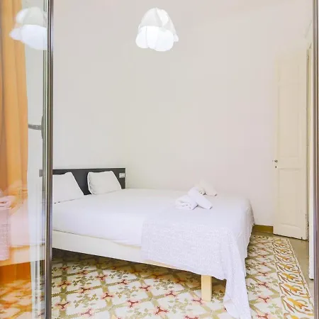 Apartment Be Arco Del Triunfo Sunny Colors Barcelona